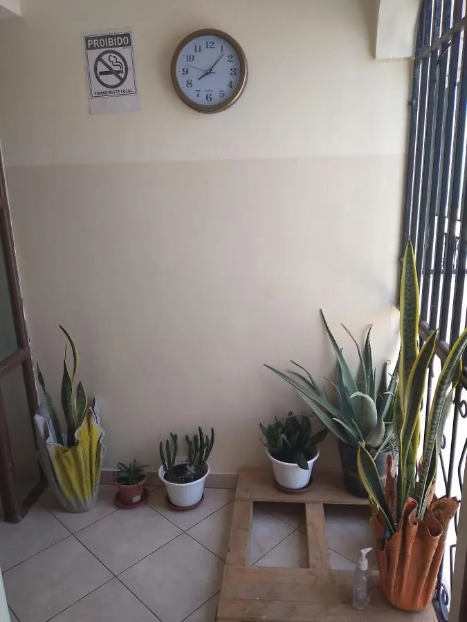 Pensão Domingas Hotel São Filipe Casa de hóspedes