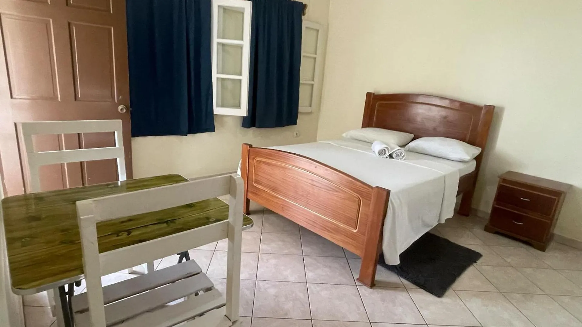 Pensão Domingas Hotel São Filipe